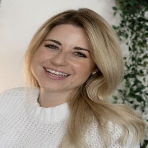 Meet your Posher, Ana paula